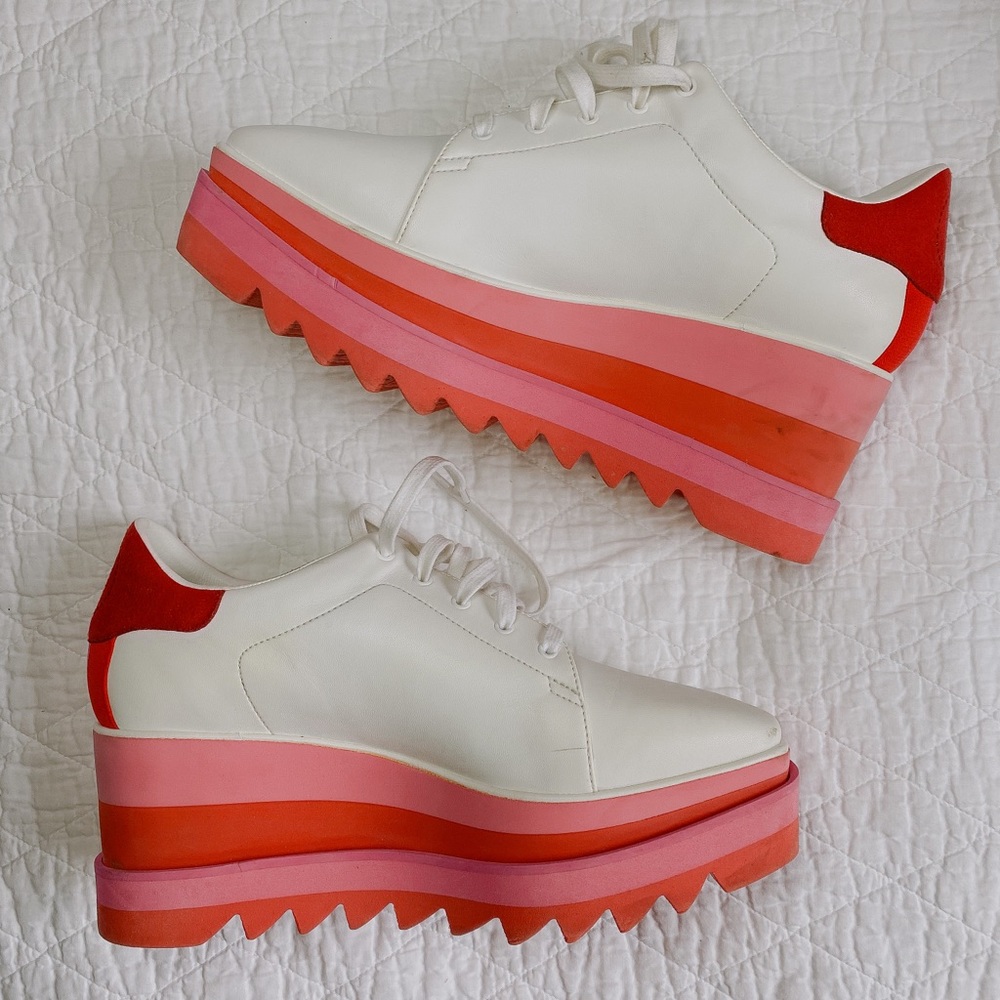 *AUTHENTIC* STELLA MCCARTNEY PLATFORM SNEAKERS.